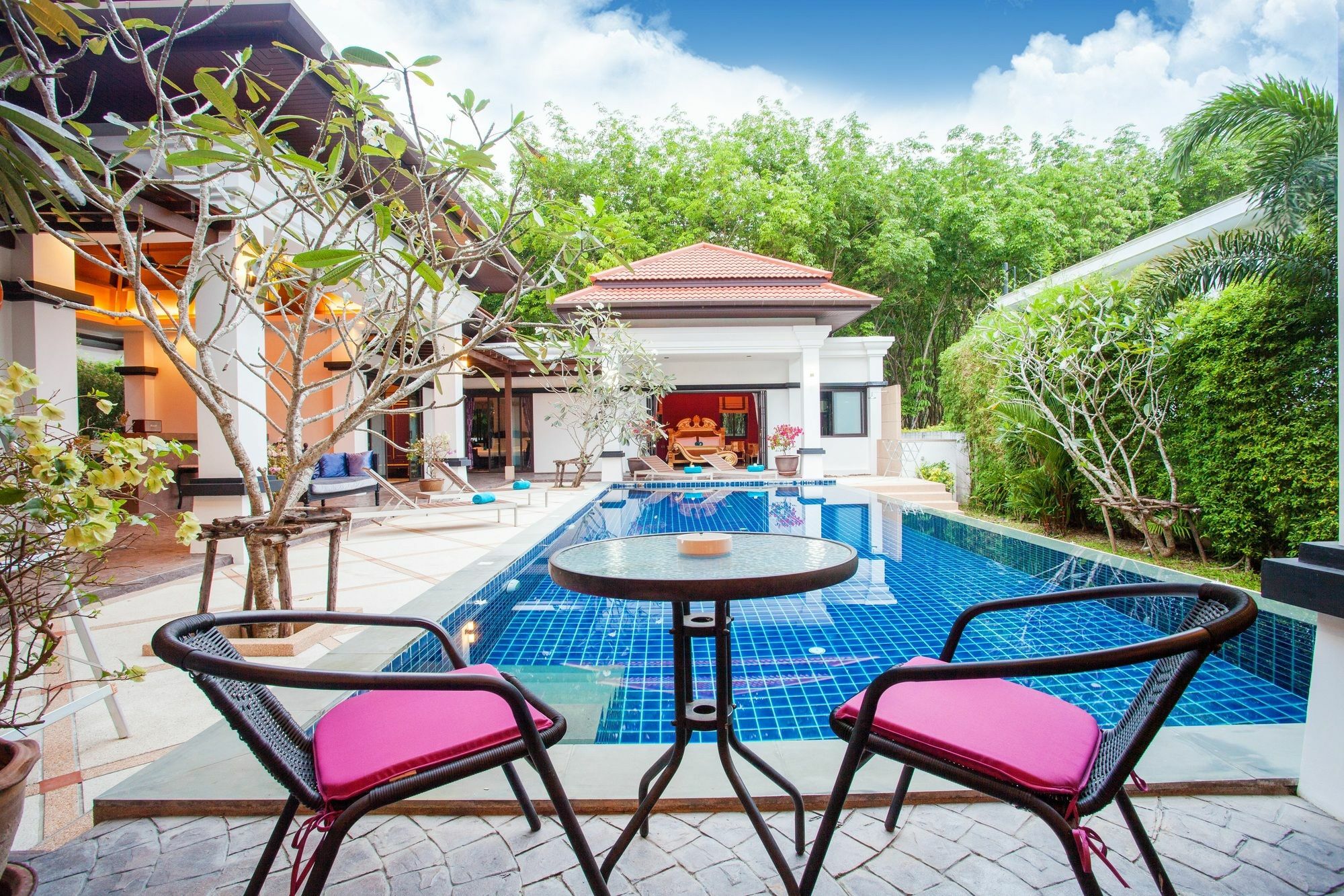 Jewels Villas Phuket Surin Beach  Eksteriør billede